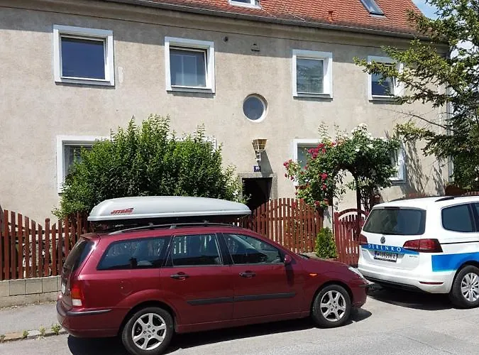 Lejlighed Bei Wien -1 *